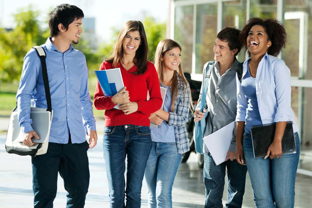 Vie étudiante à la Faculté d'économie de Grenoble